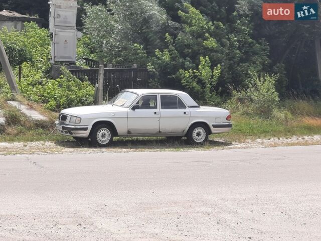 Серый ГАЗ 3110 Волга, объемом двигателя 2.4 л и пробегом 155 тыс. км за 700 $, фото 1 на Automoto.ua
