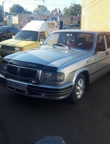 Серый ГАЗ 3110 Волга, объемом двигателя 2.3 л и пробегом 300 тыс. км за 2100 $, фото 1 на Automoto.ua