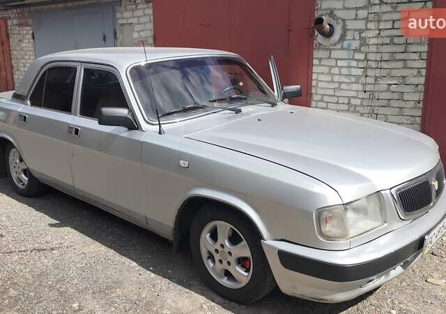Сірий ГАЗ 3110 Волга, об'ємом двигуна 2.45 л та пробігом 297 тис. км за 1200 $, фото 1 на Automoto.ua