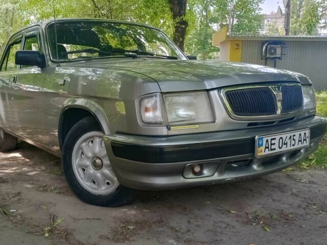 Сірий ГАЗ 3110 Волга, об'ємом двигуна 2.4 л та пробігом 1 тис. км за 2000 $, фото 1 на Automoto.ua