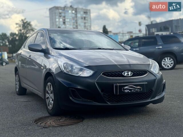 Синий ГАЗ 3110 Волга, объемом двигателя 2.5 л и пробегом 200 тыс. км за 845 $, фото 1 на Automoto.ua