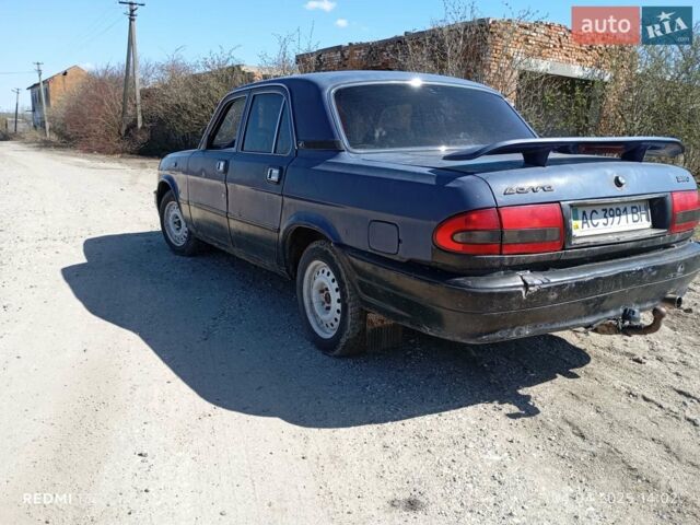 Синий ГАЗ 3110 Волга, объемом двигателя 2.45 л и пробегом 154 тыс. км за 400 $, фото 1 на Automoto.ua