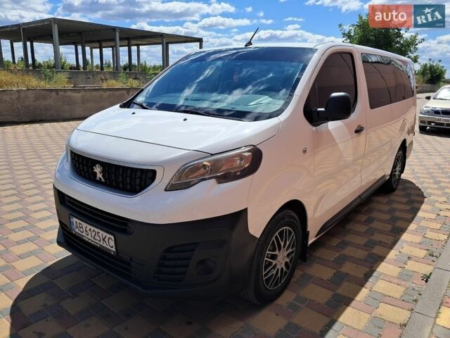 Зелений ГАЗ 3110 Волга, об'ємом двигуна 2.4 л та пробігом 17 тис. км за 502 $, фото 1 на Automoto.ua