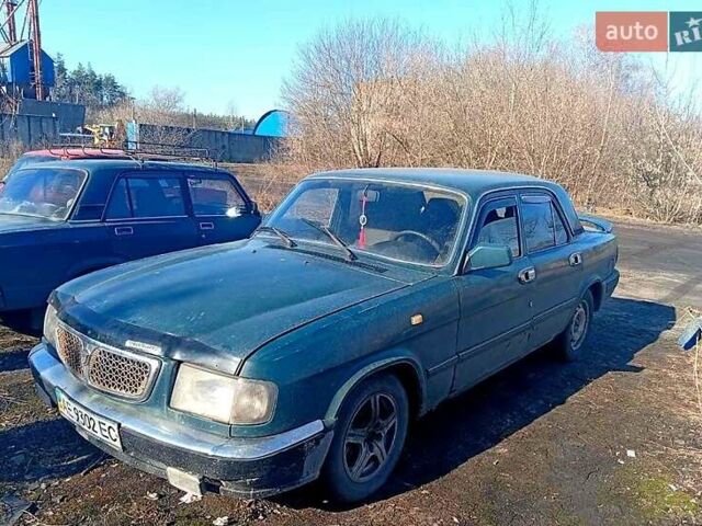 Зеленый ГАЗ 3110 Волга, объемом двигателя 2.4 л и пробегом 200 тыс. км за 850 $, фото 1 на Automoto.ua