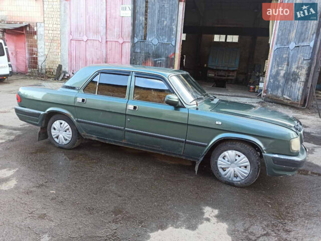 Зелений ГАЗ 3110 Волга, об'ємом двигуна 2.3 л та пробігом 320 тис. км за 1336 $, фото 1 на Automoto.ua