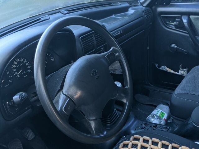 Зеленый ГАЗ 3110 Волга, объемом двигателя 2.4 л и пробегом 132 тыс. км за 1300 $, фото 1 на Automoto.ua