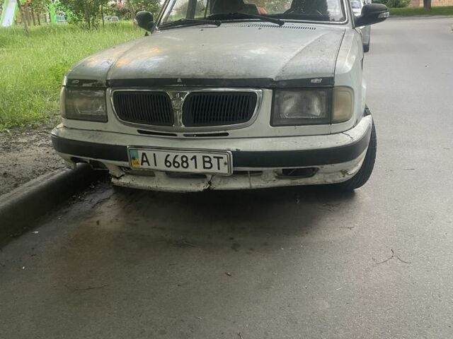 Белый ГАЗ 31105 Волга, объемом двигателя 2.3 л и пробегом 250 тыс. км за 500 $, фото 1 на Automoto.ua