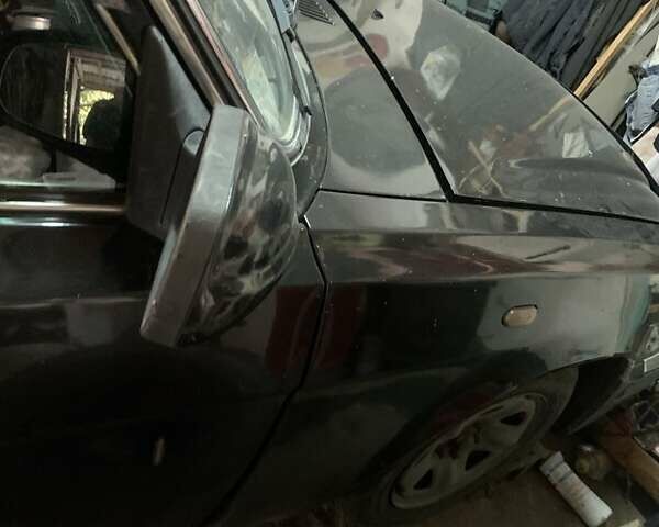 Чорний ГАЗ 31105 Волга, об'ємом двигуна 2.3 л та пробігом 300 тис. км за 1400 $, фото 1 на Automoto.ua