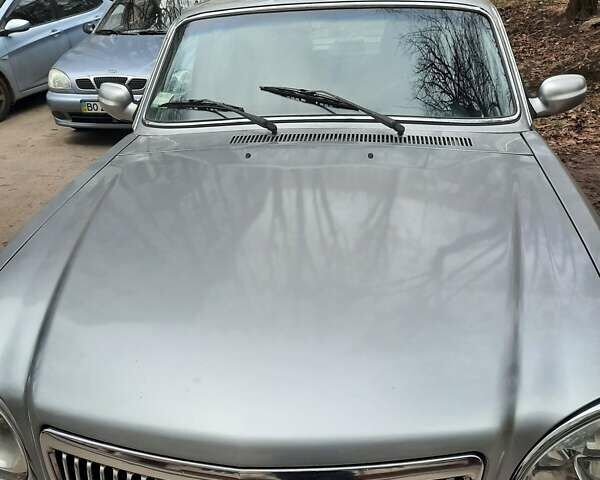 Серый ГАЗ 31105 Волга, объемом двигателя 2.3 л и пробегом 220 тыс. км за 1800 $, фото 1 на Automoto.ua