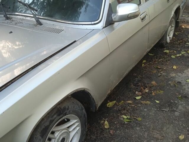 Сірий ГАЗ 31105 Волга, об'ємом двигуна 2.3 л та пробігом 445 тис. км за 565 $, фото 1 на Automoto.ua