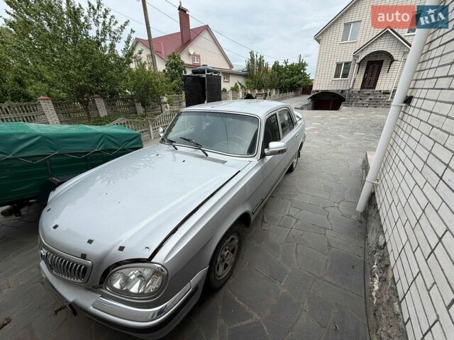 Серый ГАЗ 31105 Волга, объемом двигателя 2.3 л и пробегом 99 тыс. км за 2000 $, фото 1 на Automoto.ua