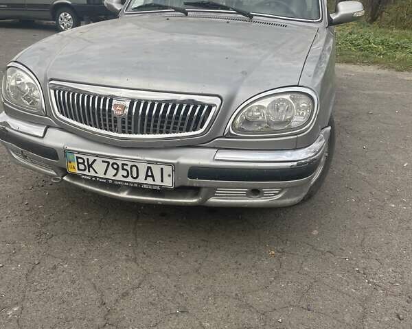 Серый ГАЗ 31105 Волга, объемом двигателя 2.29 л и пробегом 112 тыс. км за 1500 $, фото 1 на Automoto.ua