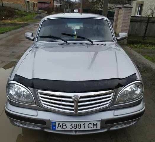 Сірий ГАЗ 31105 Волга, об'ємом двигуна 2.3 л та пробігом 150 тис. км за 1999 $, фото 1 на Automoto.ua