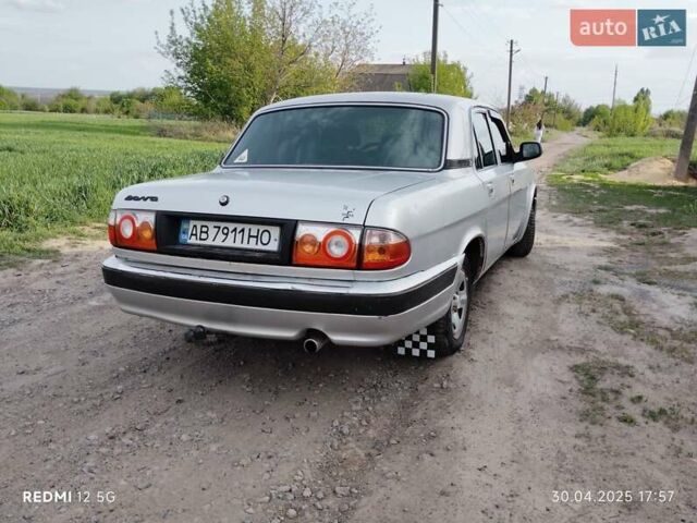 Серый ГАЗ 31105 Волга, объемом двигателя 2.3 л и пробегом 220 тыс. км за 1400 $, фото 1 на Automoto.ua