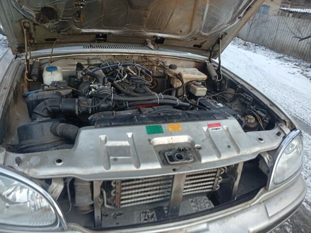 Серый ГАЗ 31105 Волга, объемом двигателя 0 л и пробегом 150 тыс. км за 1831 $, фото 1 на Automoto.ua