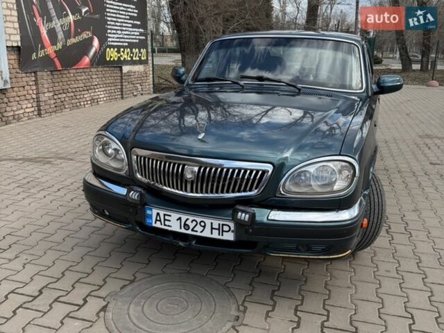 Зеленый ГАЗ 31105 Волга, объемом двигателя 2.28 л и пробегом 320 тыс. км за 1500 $, фото 1 на Automoto.ua