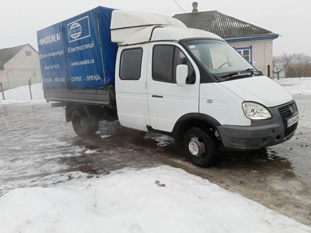 Белый ГАЗ 3302 ГАЗель, объемом двигателя 2.3 л и пробегом 200 тыс. км за 3200 $, фото 1 на Automoto.ua