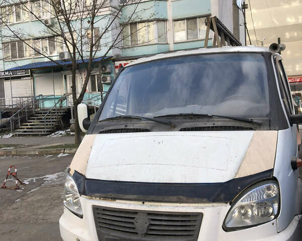 Белый ГАЗ 3302 ГАЗель, объемом двигателя 2.46 л и пробегом 160 тыс. км за 2000 $, фото 1 на Automoto.ua