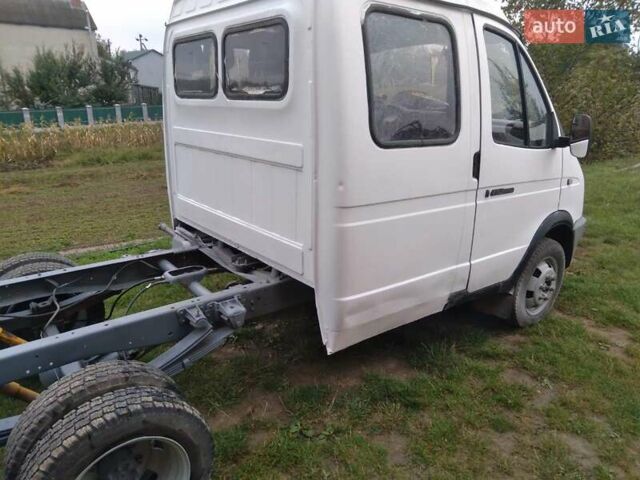 Белый ГАЗ 3302 ГАЗель, объемом двигателя 2.3 л и пробегом 300 тыс. км за 3850 $, фото 1 на Automoto.ua