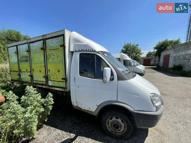 Белый ГАЗ 3302 ГАЗель, объемом двигателя 2.46 л и пробегом 350 тыс. км за 3500 $, фото 1 на Automoto.ua