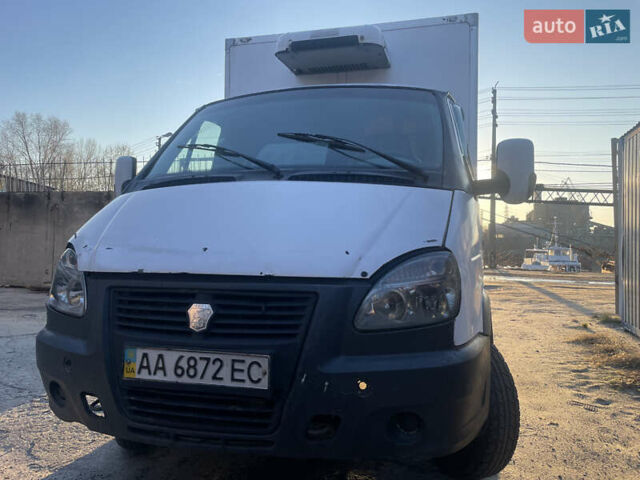 Белый ГАЗ 3302 ГАЗель, объемом двигателя 2.5 л и пробегом 300 тыс. км за 2300 $, фото 1 на Automoto.ua