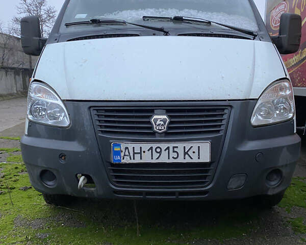 Белый ГАЗ 3302 ГАЗель, объемом двигателя 2.69 л и пробегом 180 тыс. км за 5600 $, фото 1 на Automoto.ua