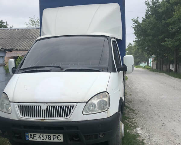 Белый ГАЗ 3302 ГАЗель, объемом двигателя 2.46 л и пробегом 350 тыс. км за 2800 $, фото 1 на Automoto.ua