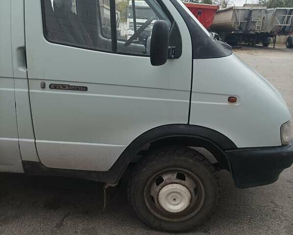 Сірий ГАЗ 3302 ГАЗель, об'ємом двигуна 2.4 л та пробігом 45 тис. км за 2600 $, фото 1 на Automoto.ua