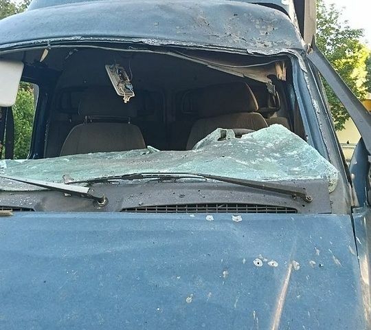 Синий ГАЗ 3302 ГАЗель, объемом двигателя 2.46 л и пробегом 250 тыс. км за 2000 $, фото 1 на Automoto.ua