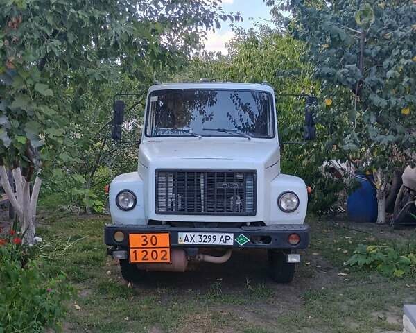 Белый ГАЗ 3307, объемом двигателя 4.25 л и пробегом 100 тыс. км за 7500 $, фото 1 на Automoto.ua
