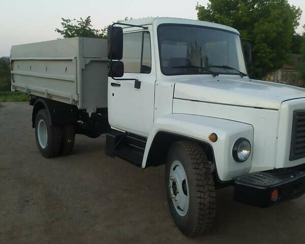 ГАЗ 3307, объемом двигателя 0 л и пробегом 23 тыс. км за 9000 $, фото 1 на Automoto.ua