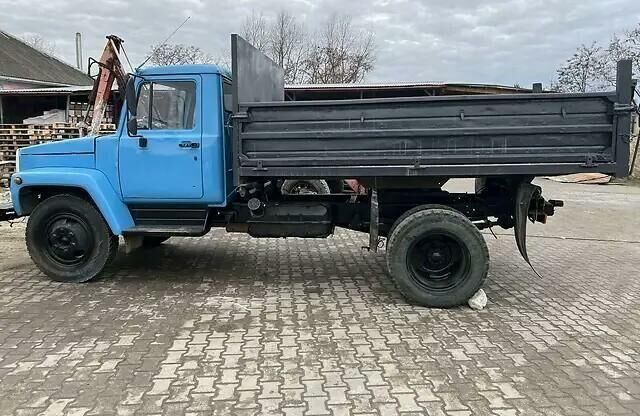Синий ГАЗ 3307, объемом двигателя 4 л и пробегом 110 тыс. км за 2700 $, фото 1 на Automoto.ua