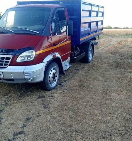 Красный ГАЗ 33104, объемом двигателя 4.75 л и пробегом 200 тыс. км за 10500 $, фото 1 на Automoto.ua
