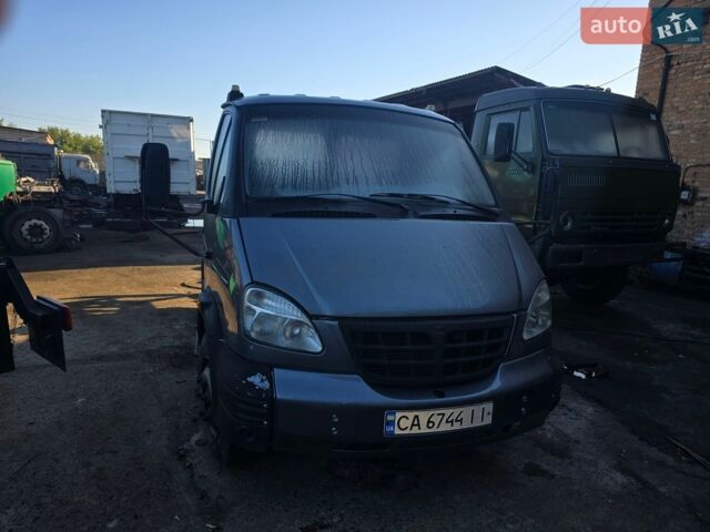 Серый ГАЗ 33104, объемом двигателя 4.75 л и пробегом 123 тыс. км за 6500 $, фото 1 на Automoto.ua
