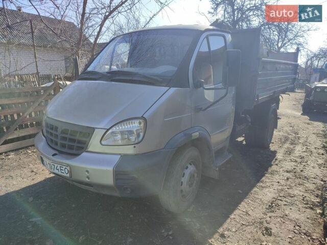 Серый ГАЗ 33104, объемом двигателя 4.75 л и пробегом 180 тыс. км за 10500 $, фото 1 на Automoto.ua