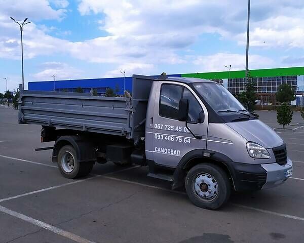 Сірий ГАЗ 33104, об'ємом двигуна 4.8 л та пробігом 100 тис. км за 8900 $, фото 1 на Automoto.ua