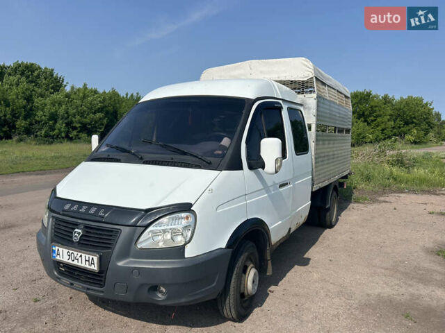 ГАЗ 3325 2007 в Бахмаче на Automoto.ua Белый ГАЗ 3325, объемом двигателя 2.45 л и пробегом 200 тыс. км за 4200 $, фото 1 на Automoto.ua