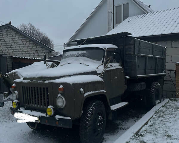 Зелений ГАЗ 52, об'ємом двигуна 3.7 л та пробігом 1000 тис. км за 944 $, фото 1 на Automoto.ua