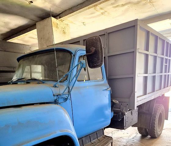 Серый ГАЗ 53, объемом двигателя 4.3 л и пробегом 0 тыс. км за 3200 $, фото 1 на Automoto.ua