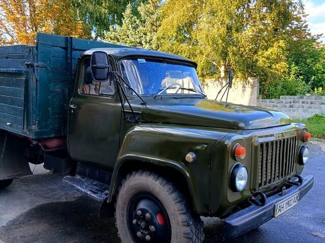 Зеленый ГАЗ 53, объемом двигателя 4.3 л и пробегом 100 тыс. км за 890 $, фото 1 на Automoto.ua