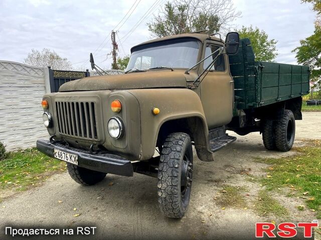 Зеленый ГАЗ 53, объемом двигателя 3.5 л и пробегом 62 тыс. км за 1400 $, фото 1 на Automoto.ua