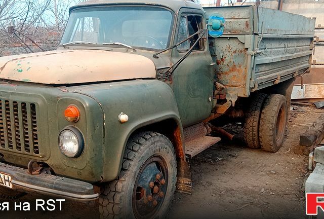 Зеленый ГАЗ 53, объемом двигателя 4.3 л и пробегом 0 тыс. км за 1820 $, фото 1 на Automoto.ua