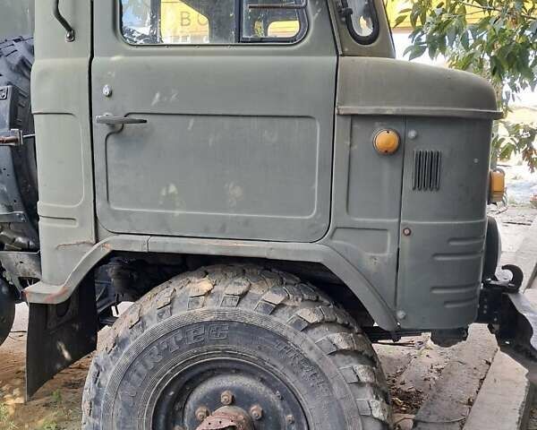 Зелений ГАЗ 66, об'ємом двигуна 4.25 л та пробігом 50 тис. км за 4000 $, фото 1 на Automoto.ua