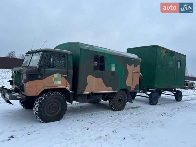 Зеленый ГАЗ 66, объемом двигателя 4.25 л и пробегом 4 тыс. км за 15000 $, фото 1 на Automoto.ua