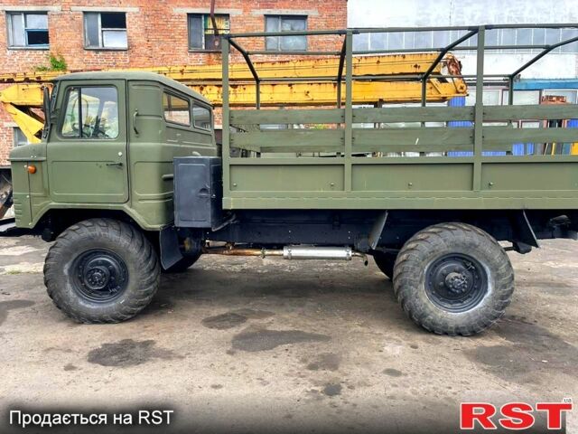 Зеленый ГАЗ 66, объемом двигателя 4.3 л и пробегом 200 тыс. км за 7670 $, фото 1 на Automoto.ua