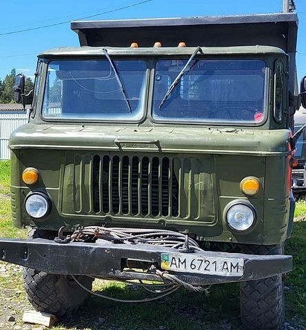 Зеленый ГАЗ 66, объемом двигателя 4.25 л и пробегом 50 тыс. км за 5700 $, фото 1 на Automoto.ua
