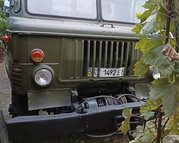 Зеленый ГАЗ 66, объемом двигателя 4.6 л и пробегом 5 тыс. км за 5200 $, фото 1 на Automoto.ua