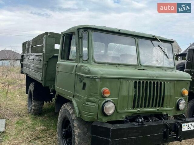 Зеленый ГАЗ 66, объемом двигателя 0 л и пробегом 100 тыс. км за 3800 $, фото 1 на Automoto.ua