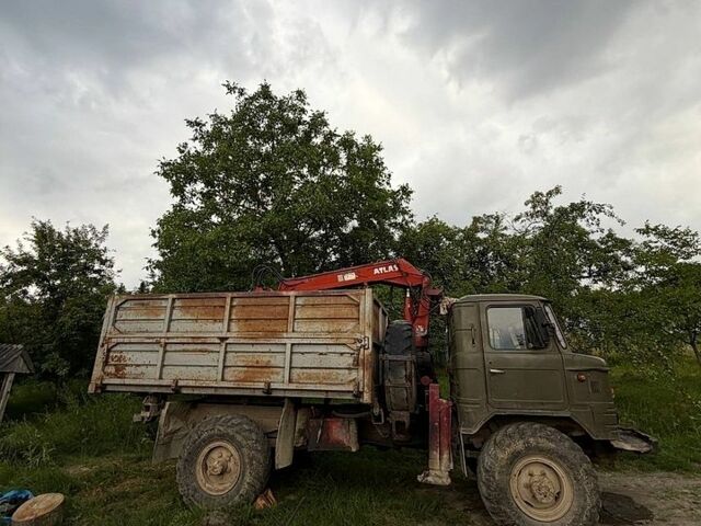 Зеленый ГАЗ 66, объемом двигателя 3.97 л и пробегом 1000 тыс. км за 14300 $, фото 1 на Automoto.ua