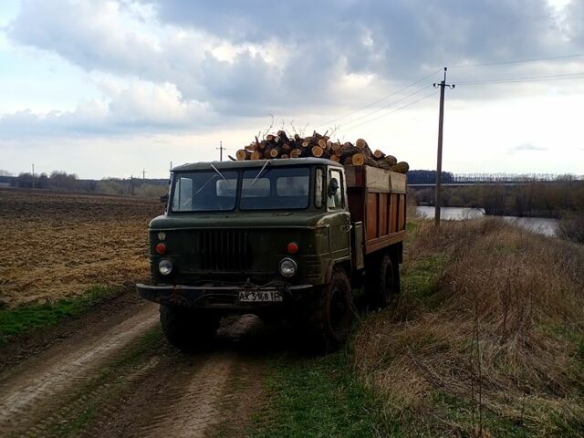 Зелений ГАЗ 66, об'ємом двигуна 4.3 л та пробігом 88 тис. км за 3000 $, фото 1 на Automoto.ua